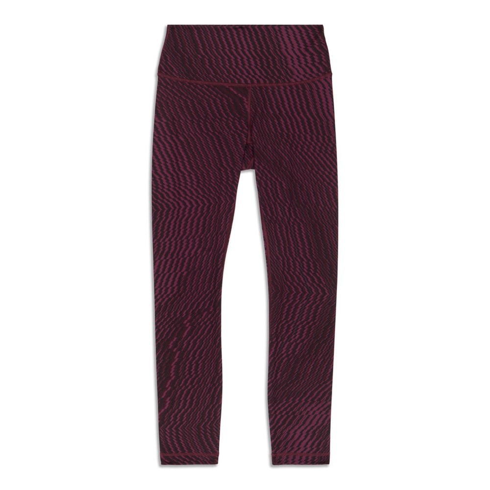 NWT - Wunder under Lululemon crop - size 8